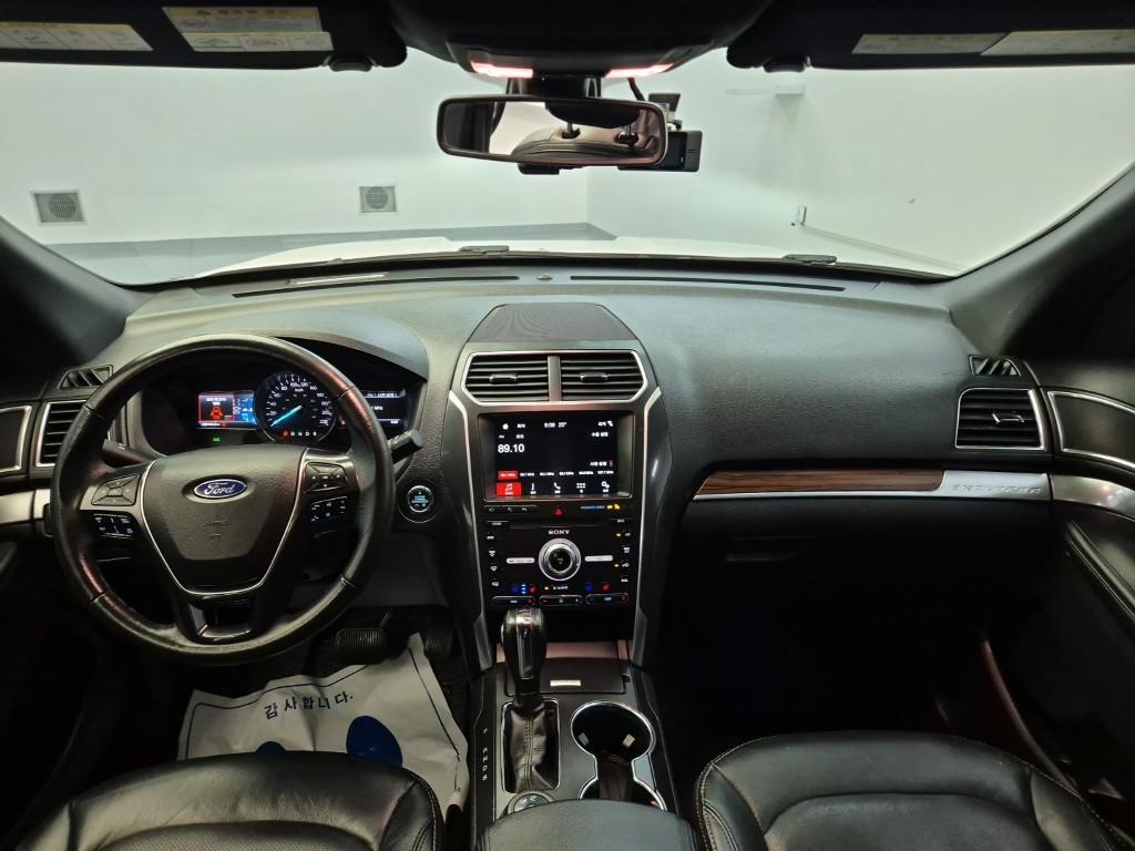 FORD Explorer (5th Generation) 2.3 AWD