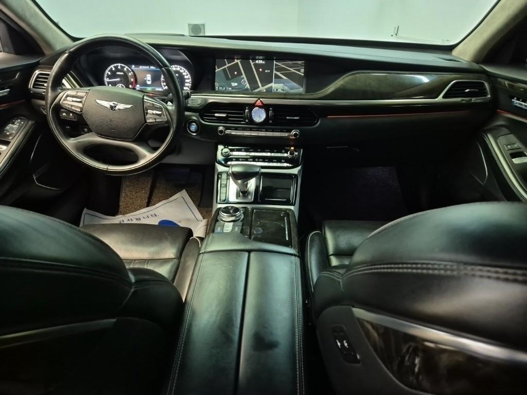 GENESIS EQ900 3.8 GDi AWD