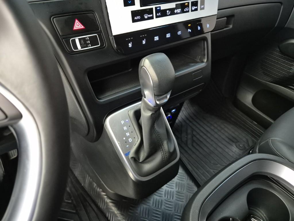 HYUNDAI Staria Hybrid 1.6 Hybrid Electric Vehicle Cargo 5-Seater