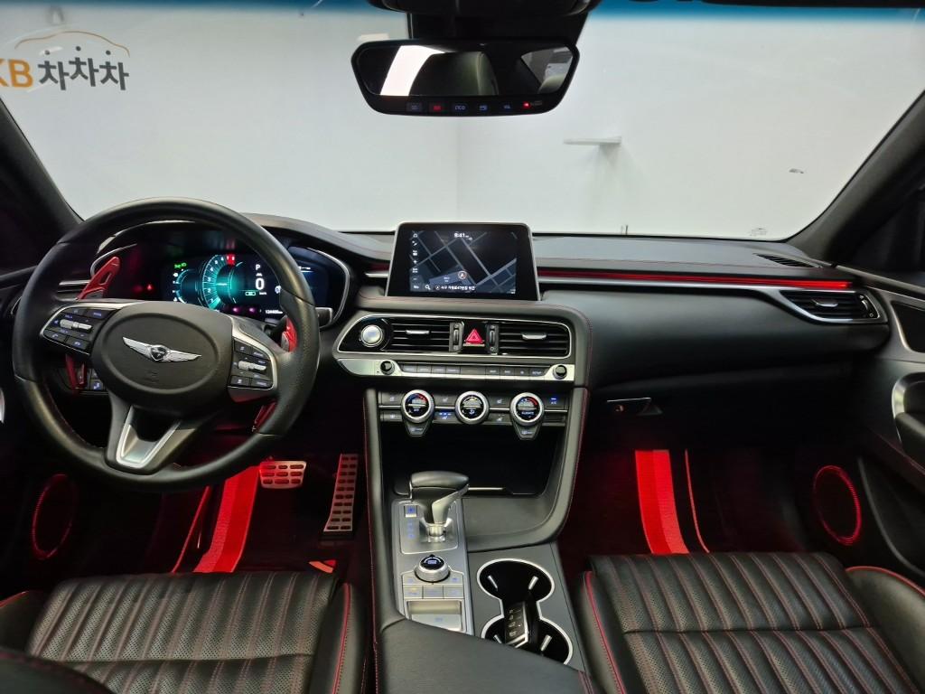 GENESIS G70 3.3T Sports