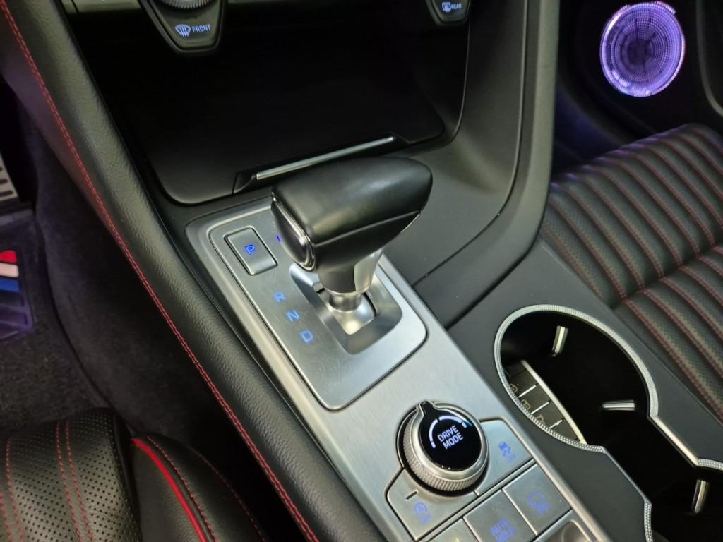 GENESIS G70 3.3T Sports