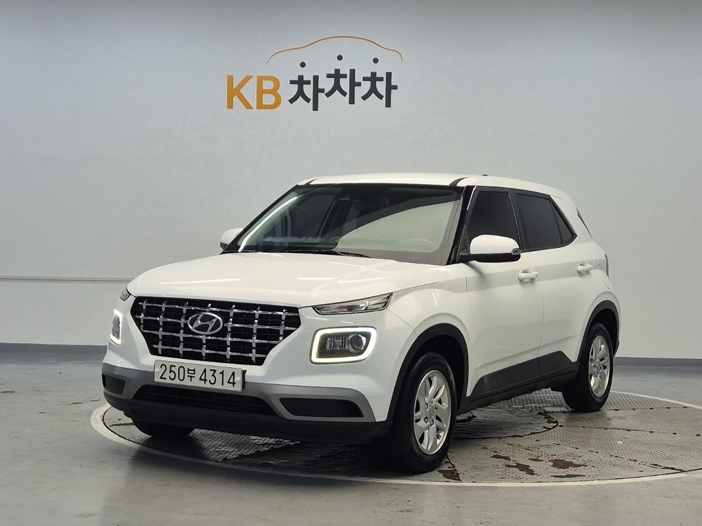 HYUNDAI Venue Smart