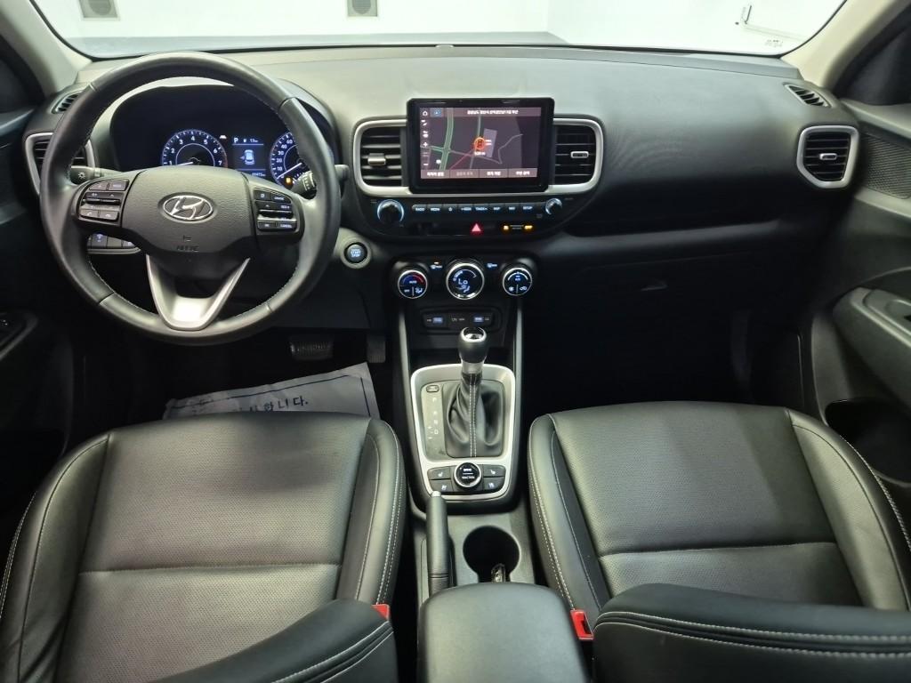 HYUNDAI Venue Smart