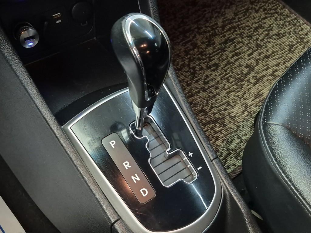 Hyundai Accent New Modern 1.4 VVT 9
