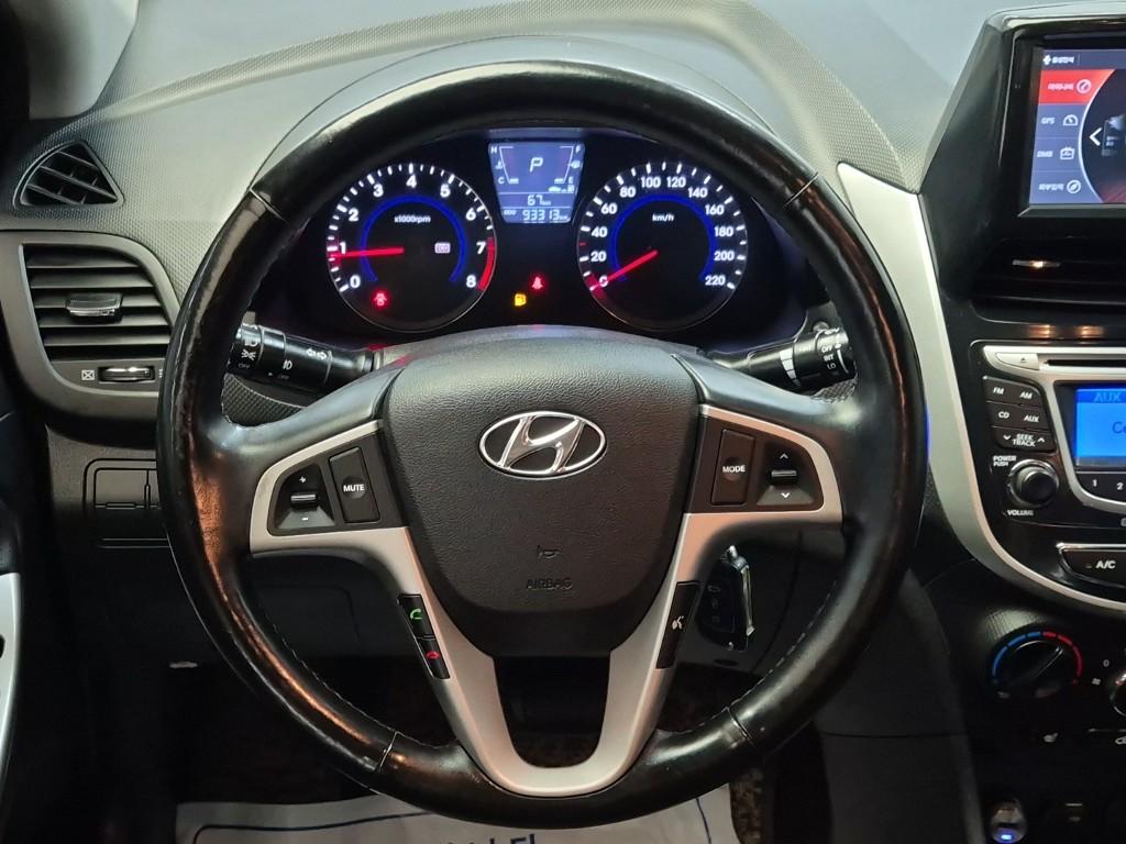 Hyundai Accent New Modern 1.4 VVT 10