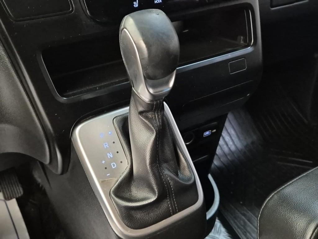 HYUNDAI Staria 2.2 Diesel Tourer 11-Seater 4W