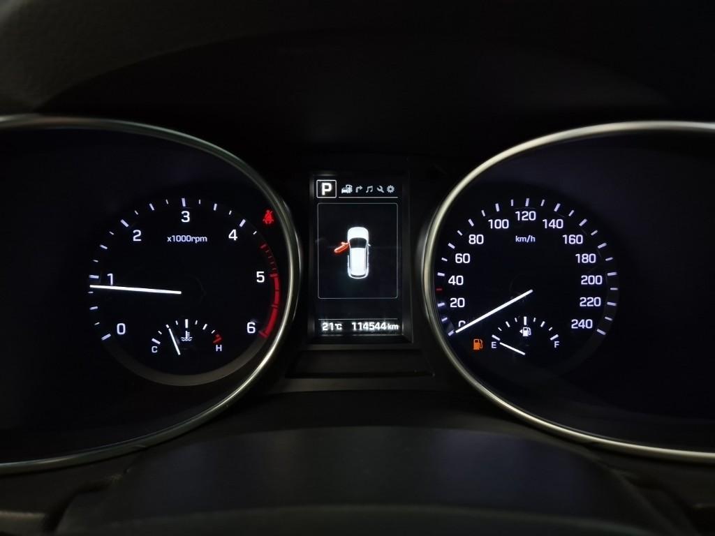 HYUNDAI The New Maxcruz Diesel 2.2 2WD