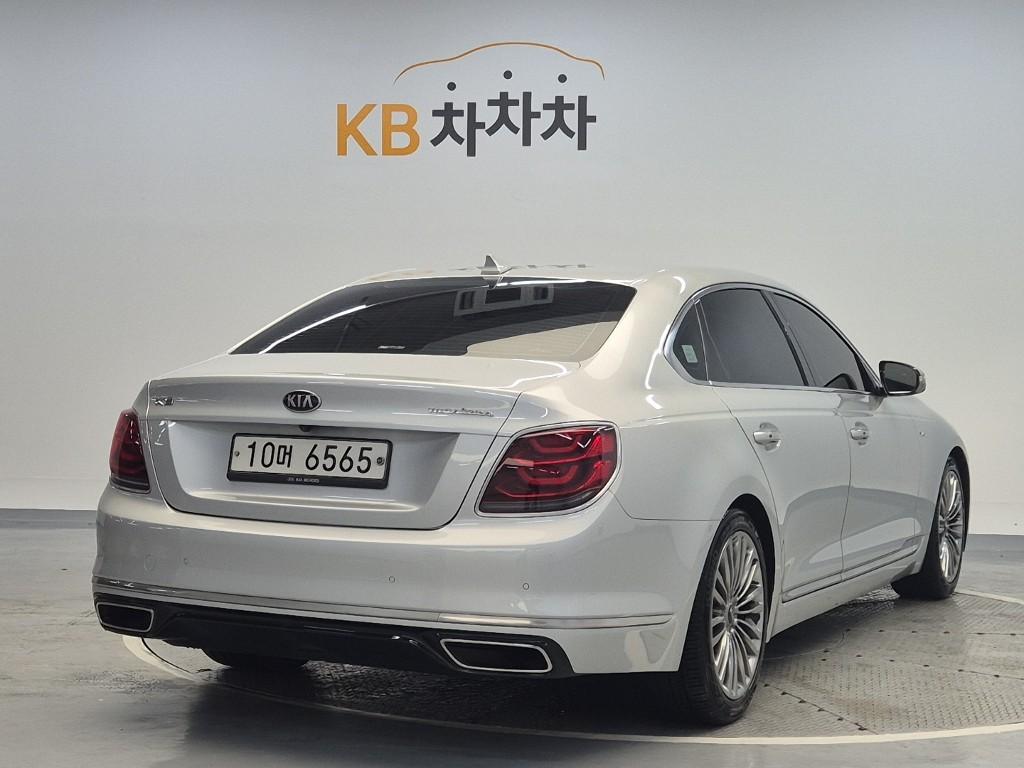 KIA The K9 3.3 Turbo AWD