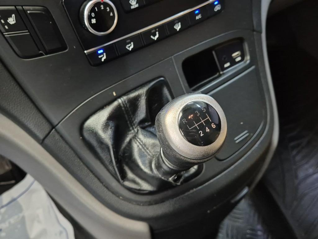 HYUNDAI The New Grand Starex 5-Seater Diesel Van