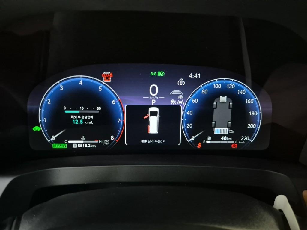 TOYOTA Alphard (4th Generation) 2.5 HEV AWD