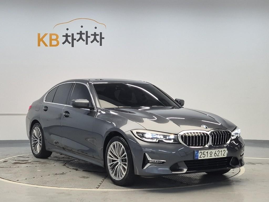 BMW 3 Series Luxury Line 320i Luxury Line — фото 4
