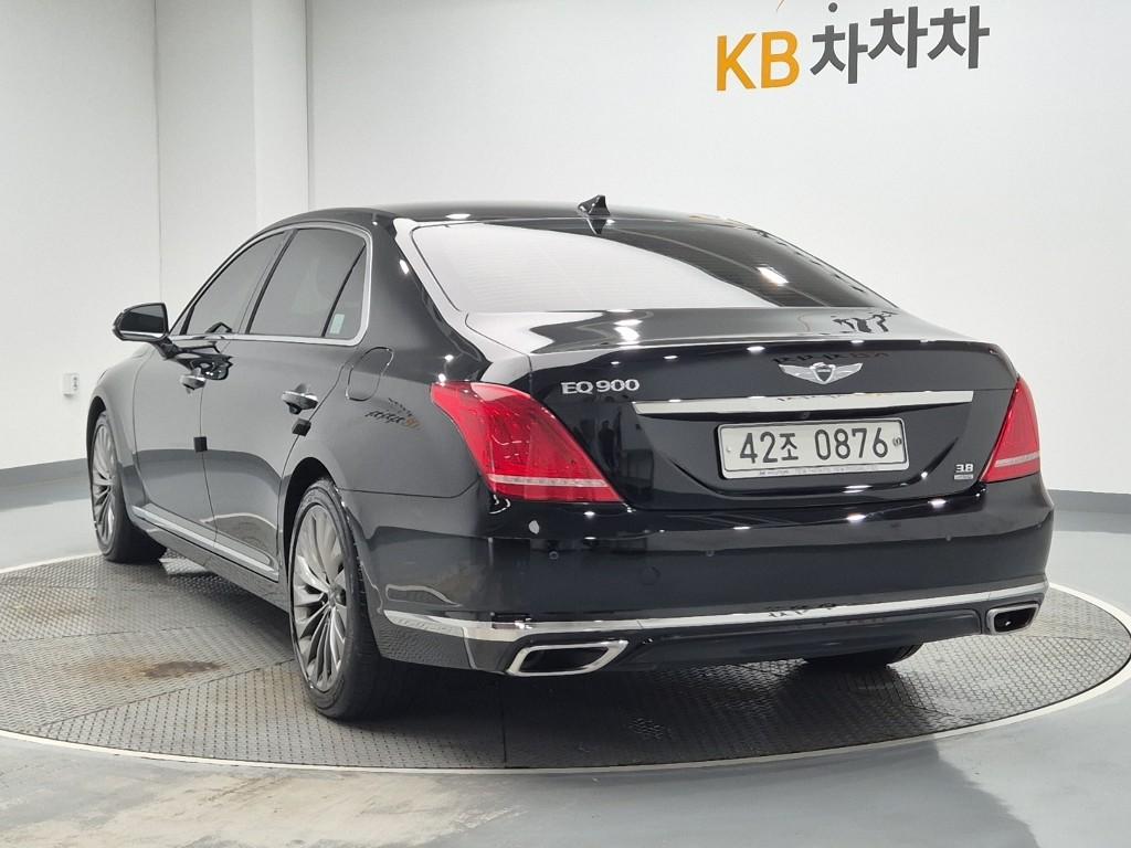 GENESIS EQ900 3.8 GDi AWD