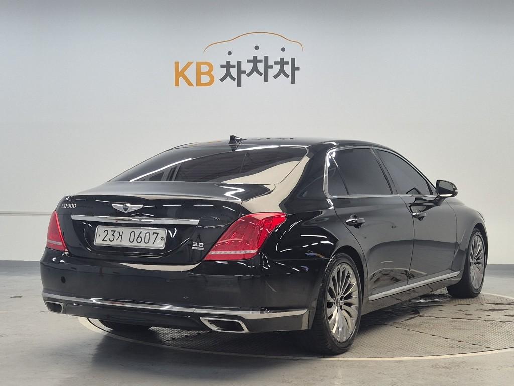 GENESIS EQ900 3.8 GDi AWD