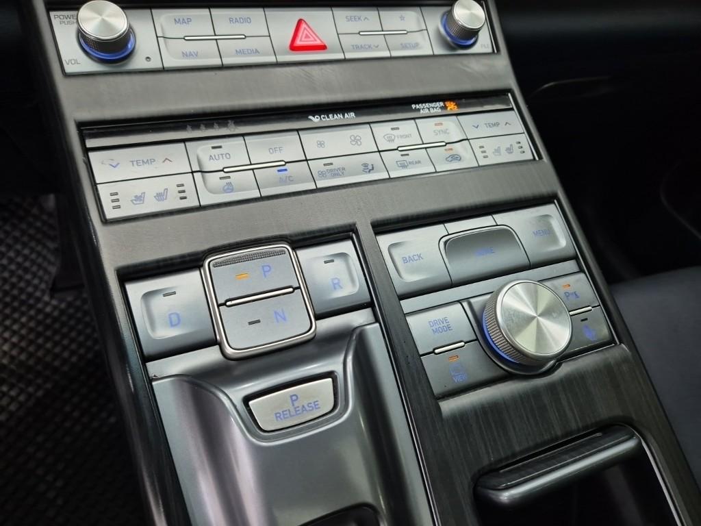 HYUNDAI Nexo FCEV