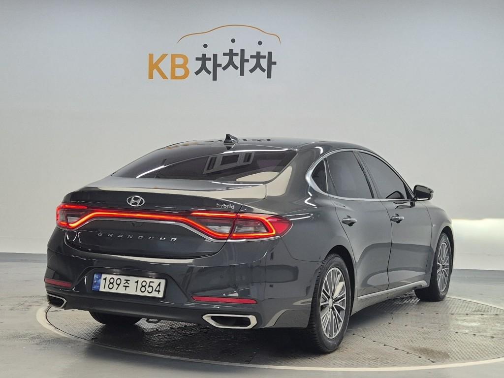 HYUNDAI Grandeur IG Hybrid 2.4 HEV