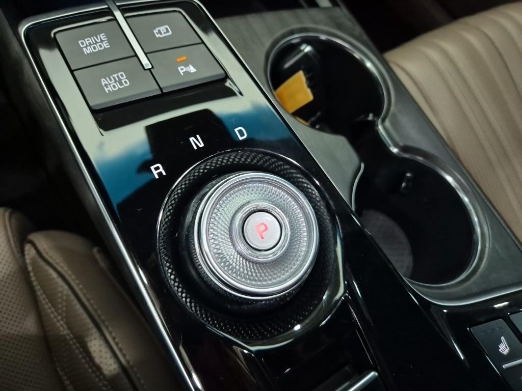 KIA K8 Hybrid HEV