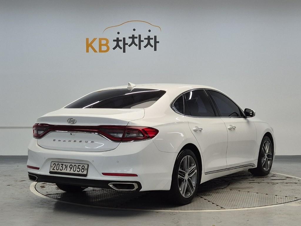 HYUNDAI Grandeur IG 3.0 LPI