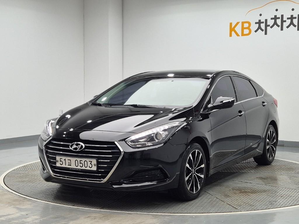 HYUNDAI The New I40 Saloon 1.7 VGT