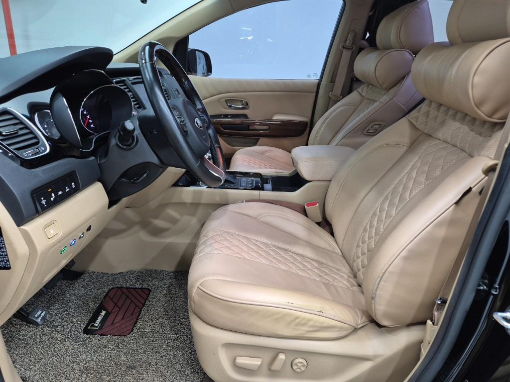 Kia Carnival, 2017, фотография 11