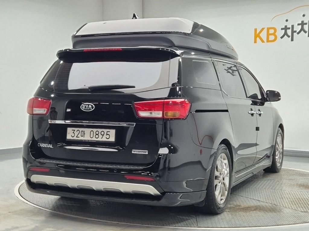 Kia Carnival, 2017, фотография 3