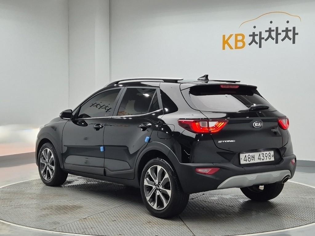 KIA Stonic 1.4 Gasoline