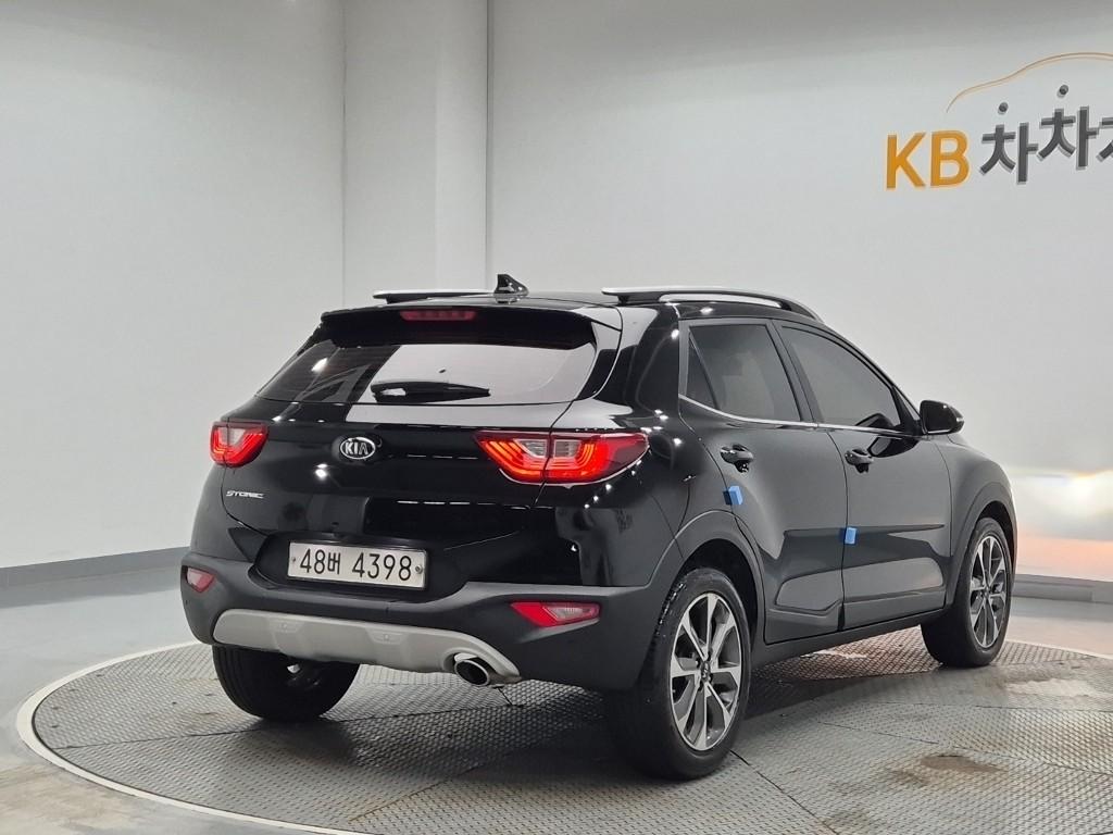KIA Stonic 1.4 Gasoline