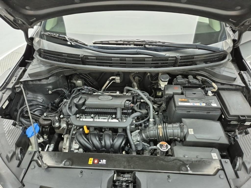 KIA Stonic 1.4 Gasoline
