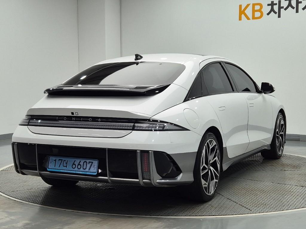 HYUNDAI Ioniq 6 Long Range 2WD