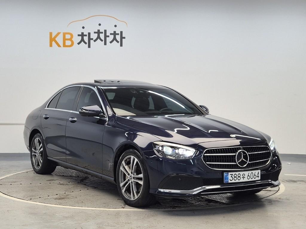 Mercedes-Benz E-Class Avantgarde E350 4MATIC Avantgarde — фото 4