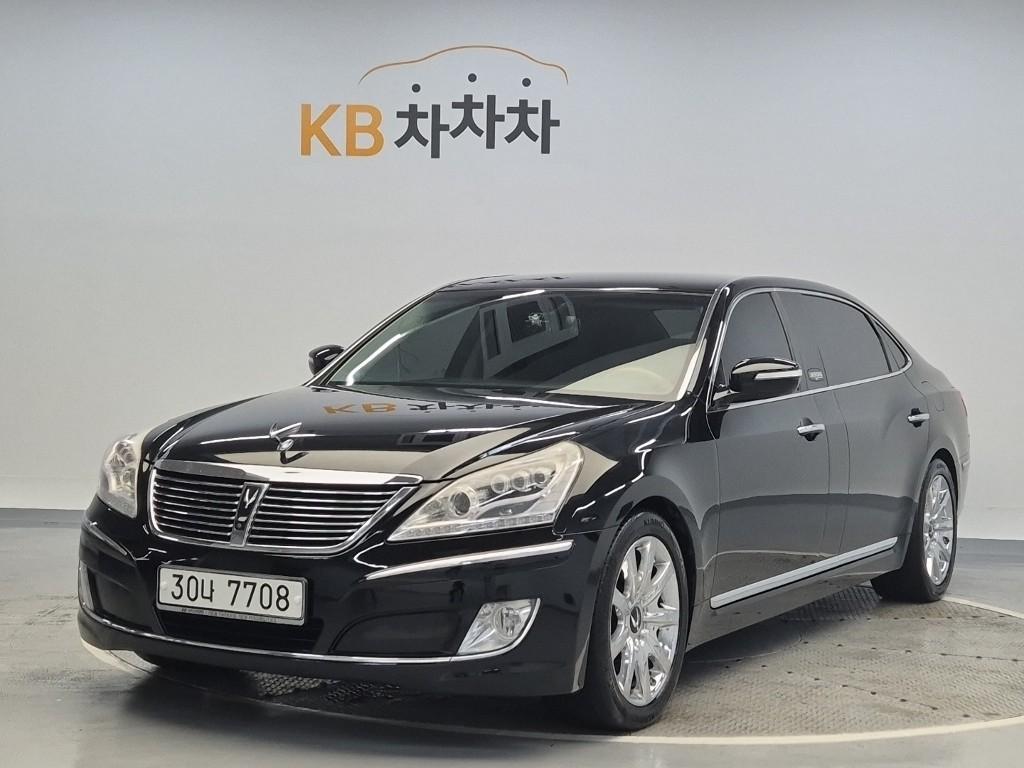 HYUNDAI Ecuus (New Model) VL500