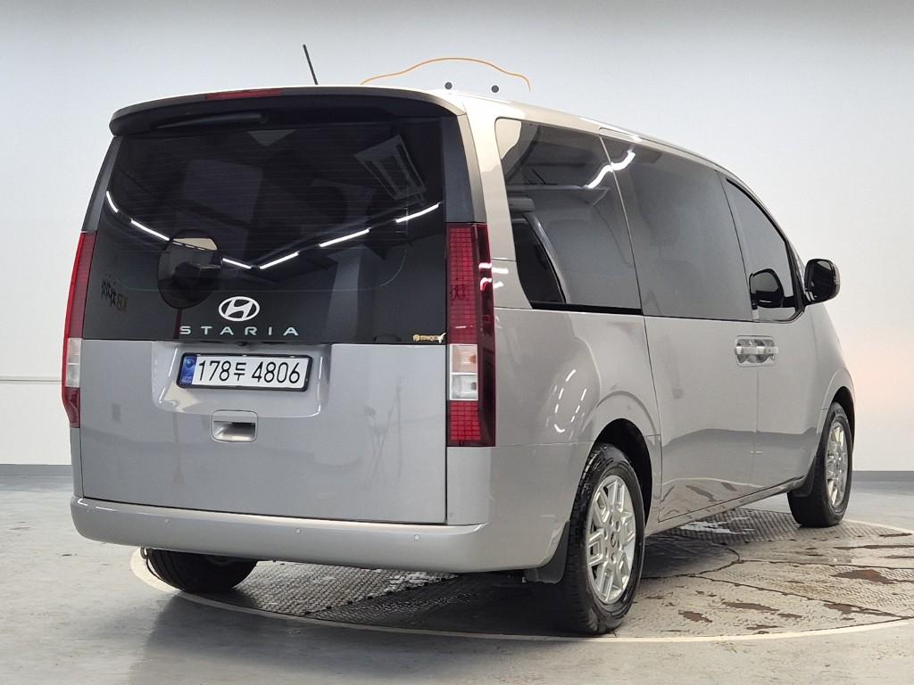HYUNDAI Staria Hybrid 1.6 Hybrid Electric Vehicle Tourer 9-Seater