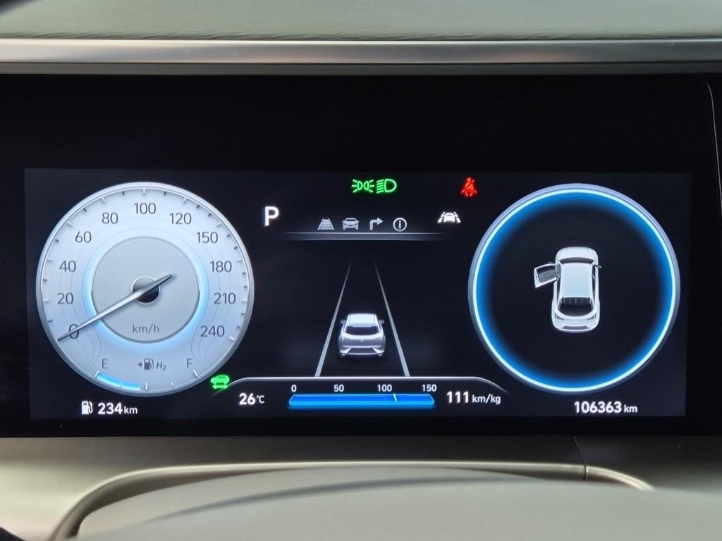 HYUNDAI Nexo FCEV