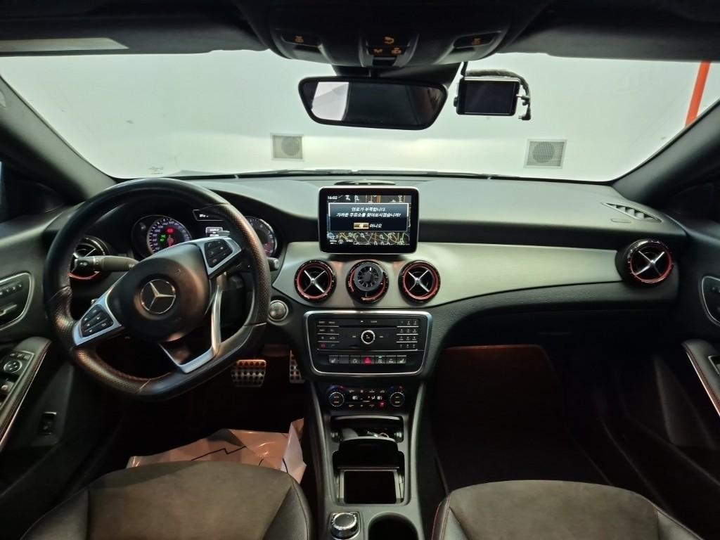 BENZ CLA-Class CLA250 4 Matic