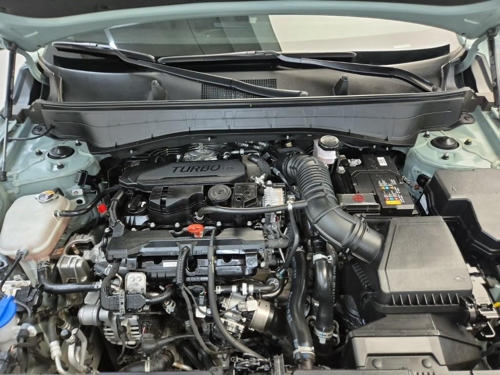 Hyundai Kona The Modern Gasoline 1.6 Turbo 2WD — фото 5