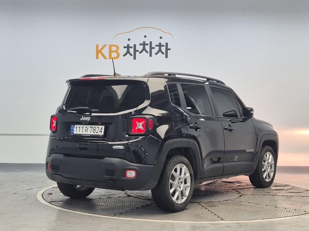 Jeep Renegade Longitude 2.4 — фото 3
