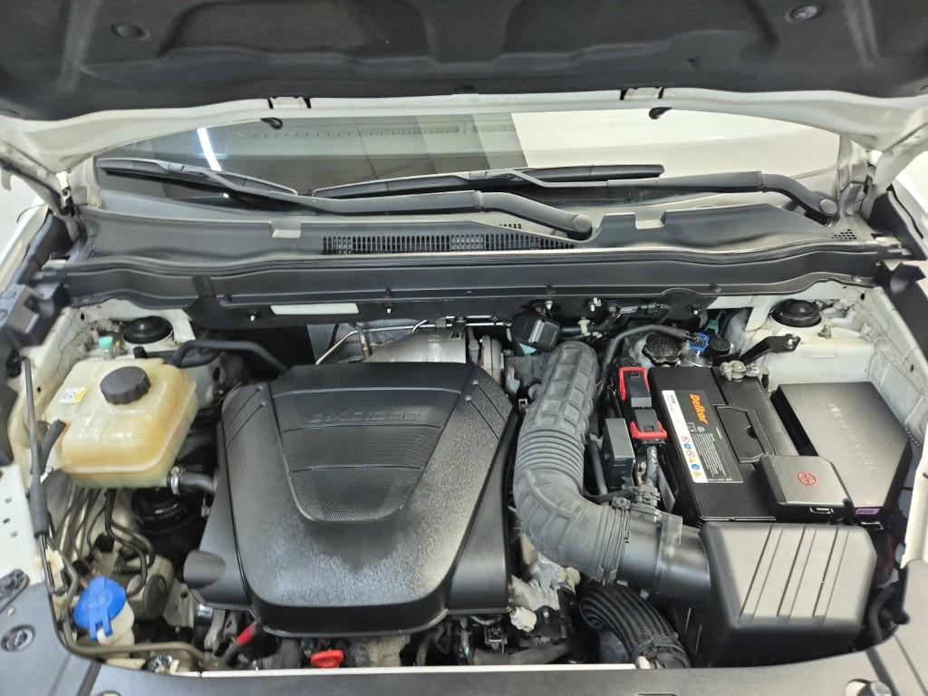 KG MOBILITY(SSANGYONG) New Korando C 2.0 AWD