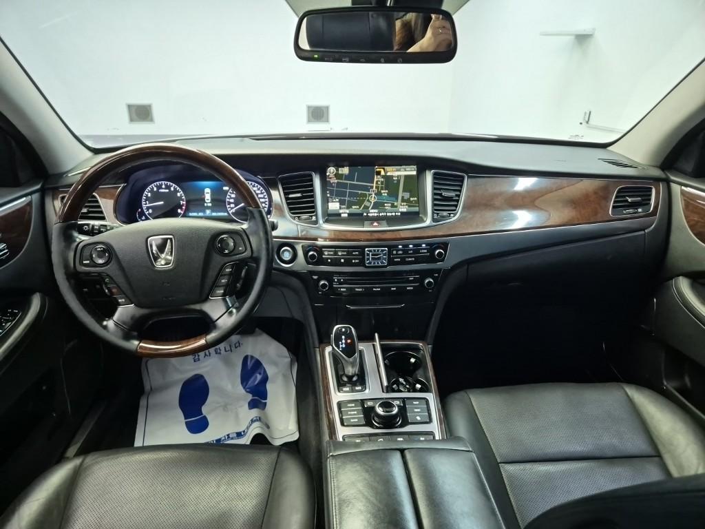 HYUNDAI Ecuus (New Model) VS380