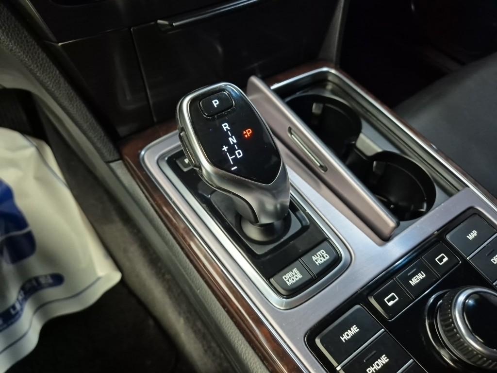 HYUNDAI Ecuus (New Model) VS380