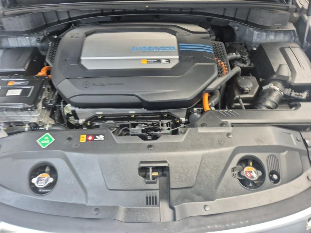 HYUNDAI Nexo FCEV