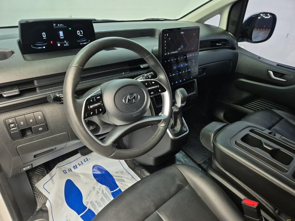 HYUNDAI Staria 2.2 Diesel Cargo 3-Seater