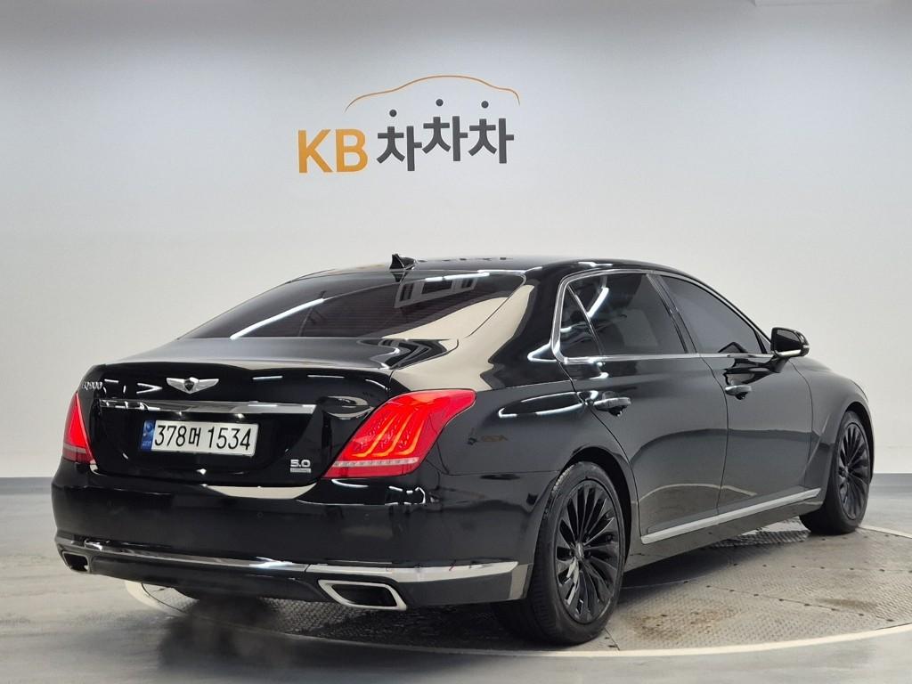 GENESIS EQ900 5.0 GDi AWD