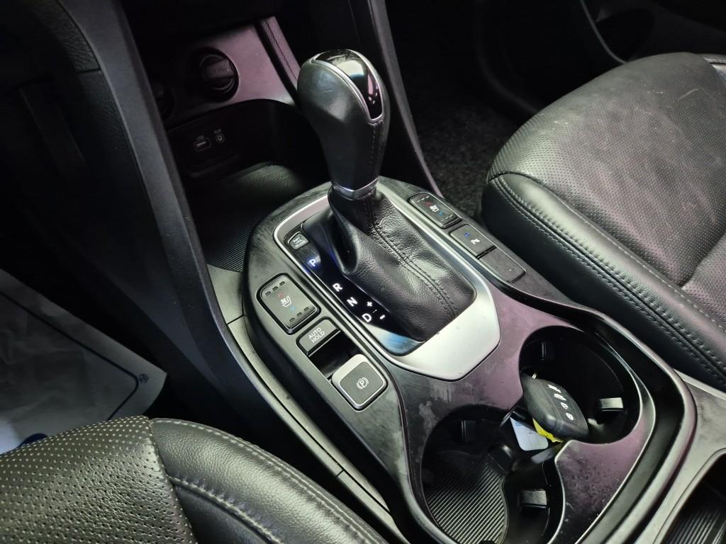 HYUNDAI The New Maxcruz Diesel 2.2 4WD