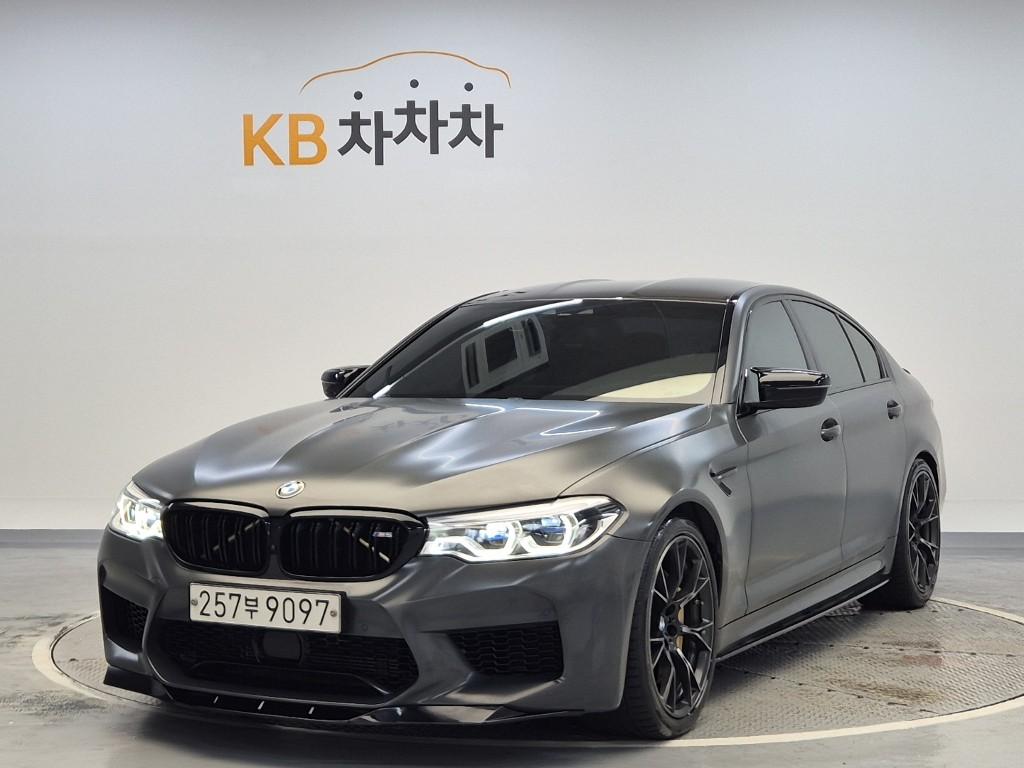 BMW M5 (6th Generation) M5 Sedan