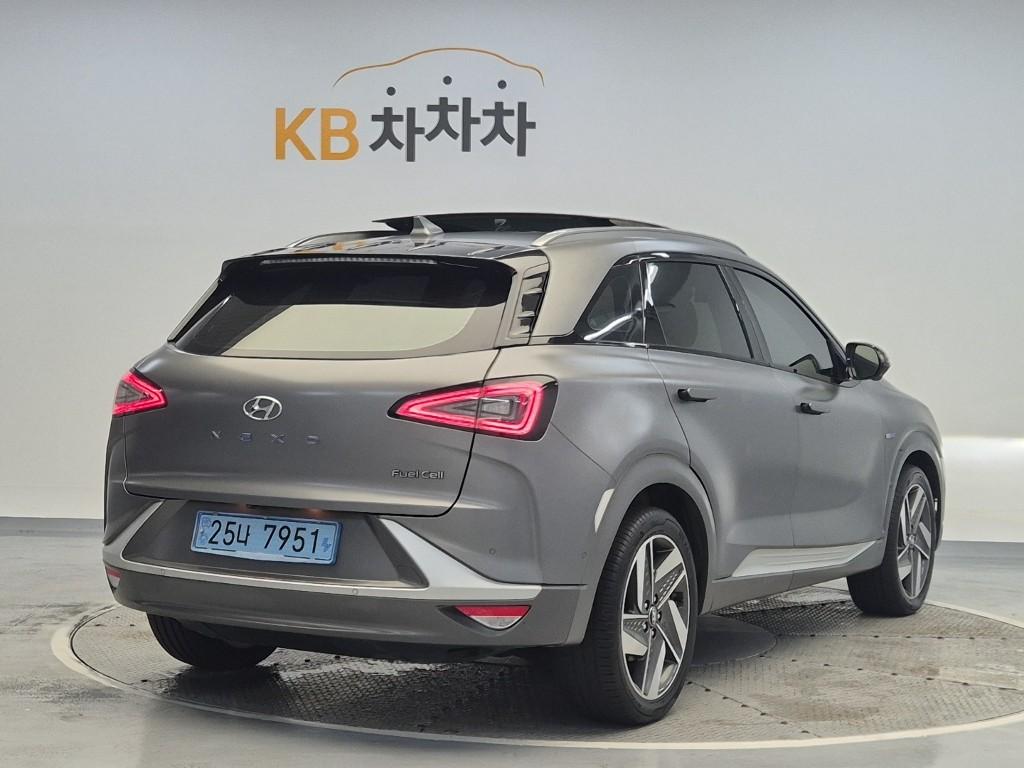 HYUNDAI Nexo FCEV