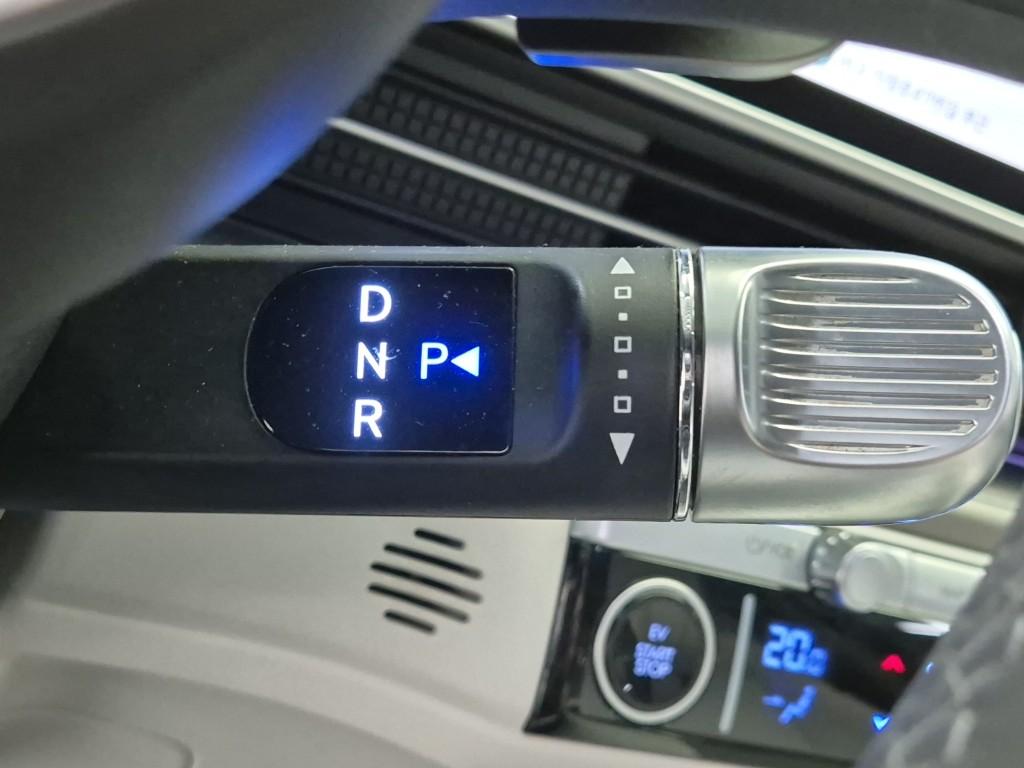 HYUNDAI Ioniq 6 Long Range 2WD