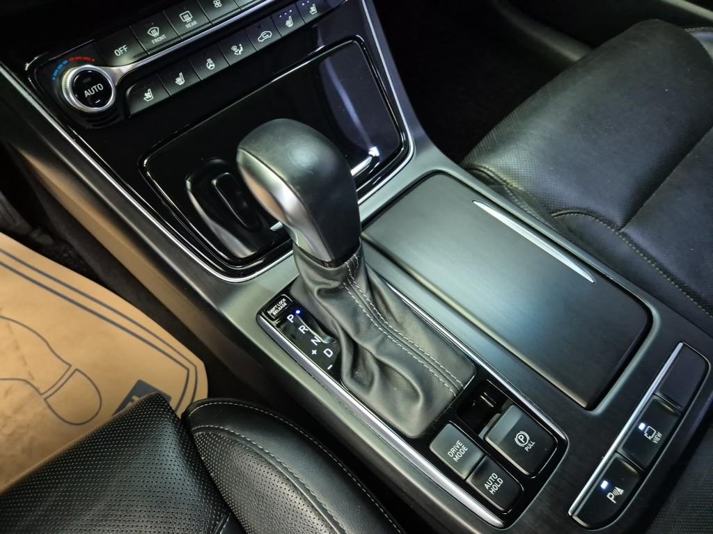 HYUNDAI Grandeur IG 2.4 GDI