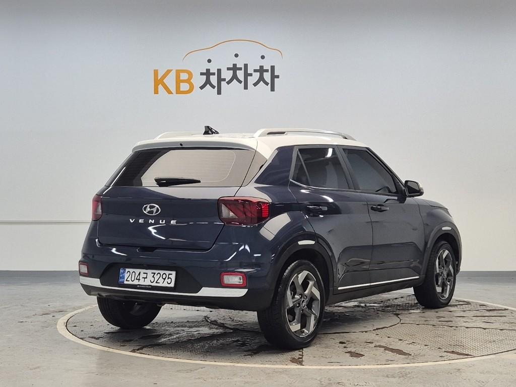 Hyundai Venue, 2022, фотография 3