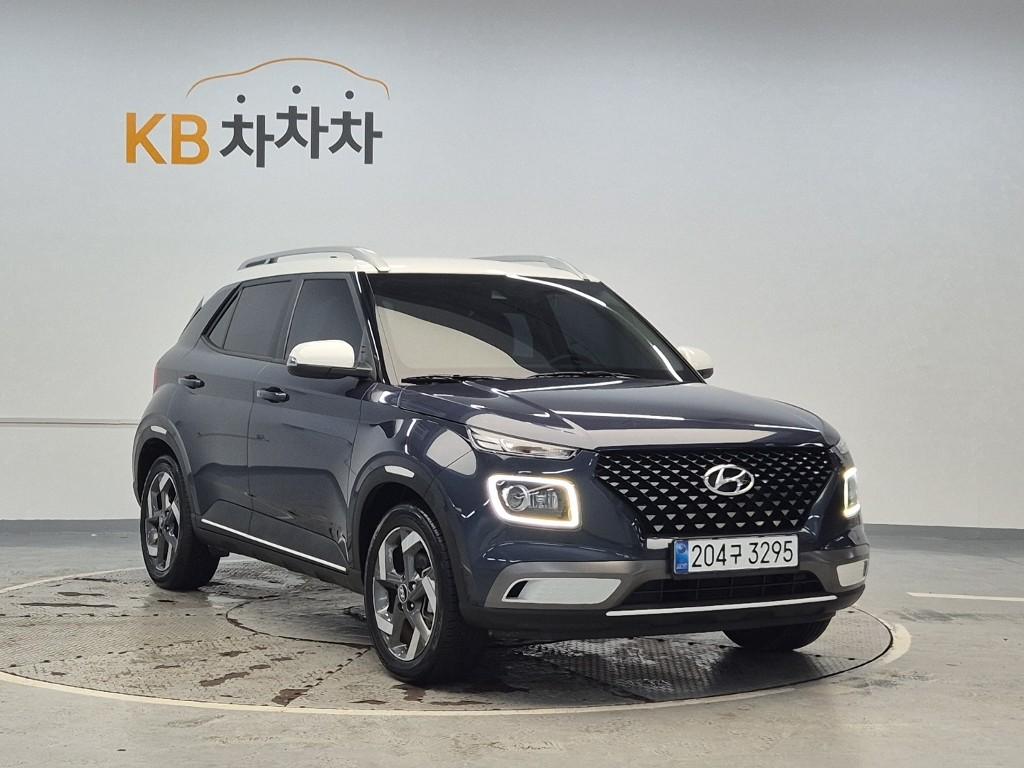Hyundai Venue, 2022, фотография 4