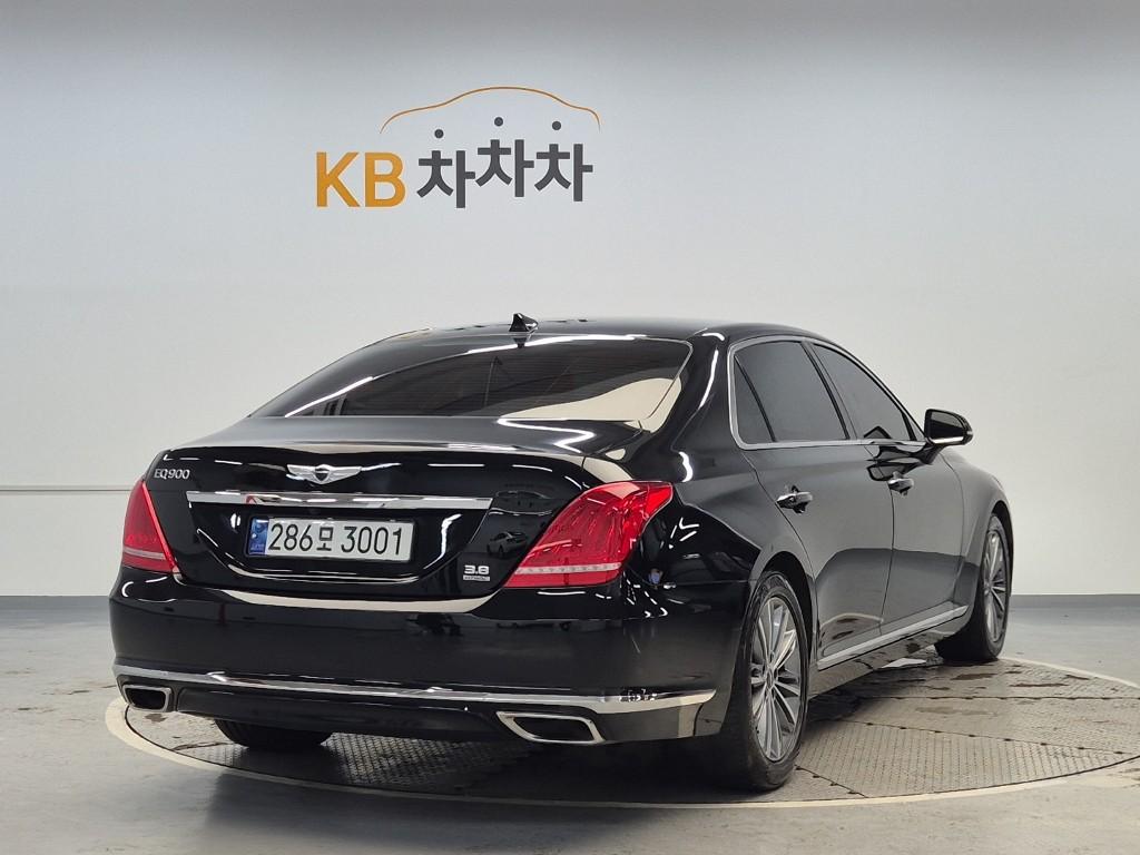 GENESIS EQ900 3.8 GDi AWD