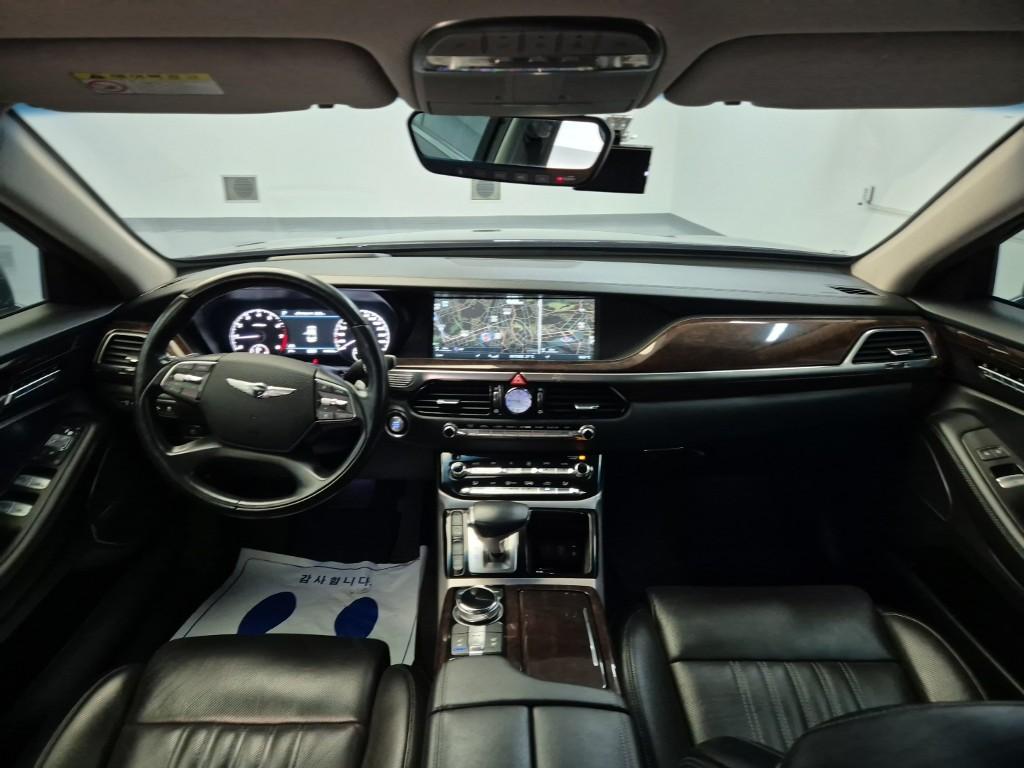 GENESIS EQ900 3.8 GDi AWD
